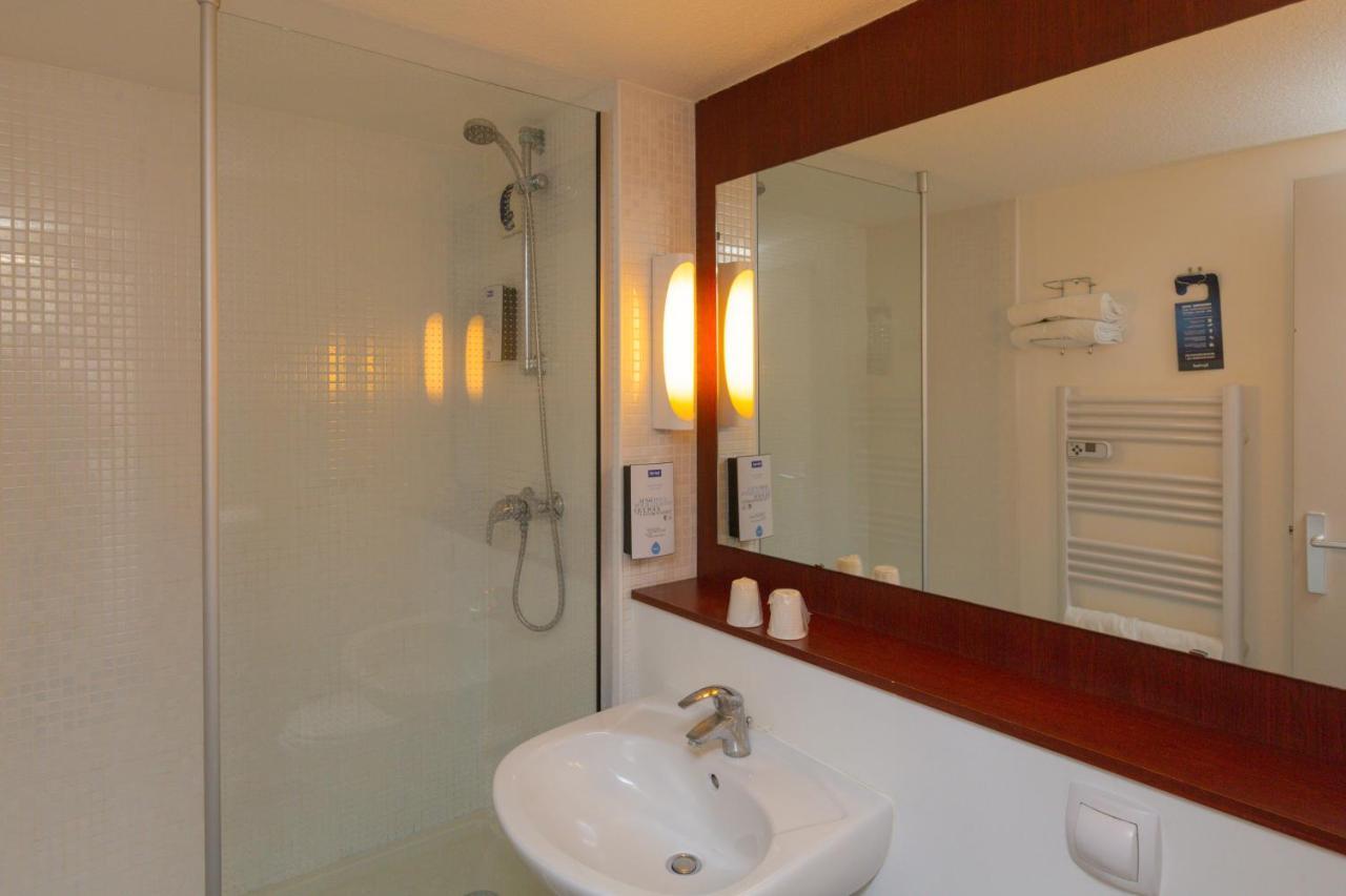 Kyriad Chantilly Sud - Luzarches Chaumontel Екстер'єр фото